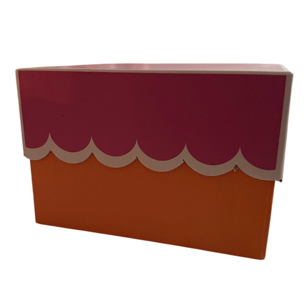 Spritz Scallop Trimed Pink & Orange Gift Box NEW